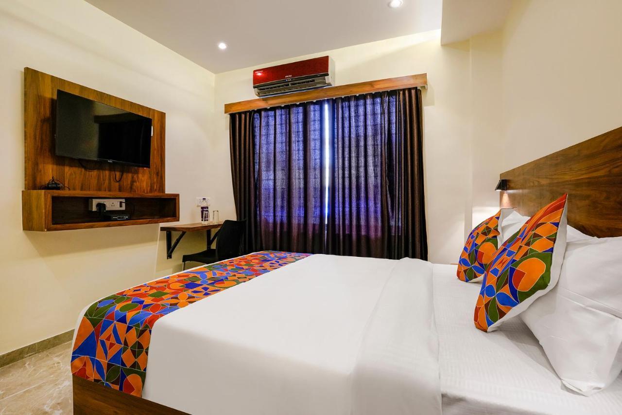 Fabhotel Antlers Mumbai Exteriör bild
